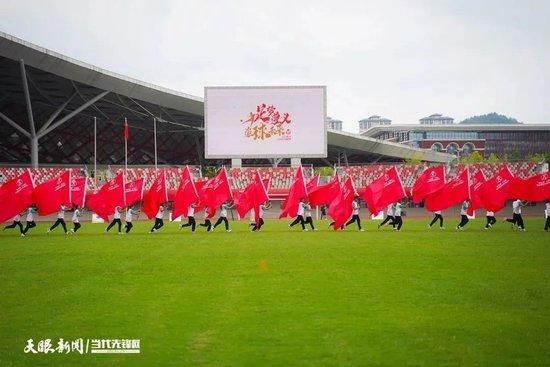 迄今为止，爱奇艺已完成多场大型活动VR直播项目，此次与中国联通携手的5G 4K VR直播，更是利用技术加持不断更新和完善线上观影体验，为用户提供个性化观影选择，而且随着其迭代发展，爱奇艺的技术优势将为行业带来新的前景和展望